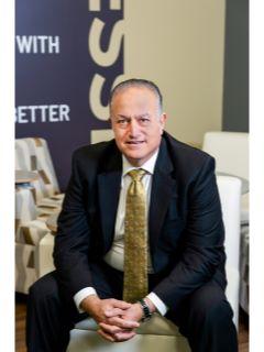  George Azzouz of RealMarkets Photo