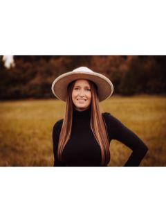  Courtney Stott Photo