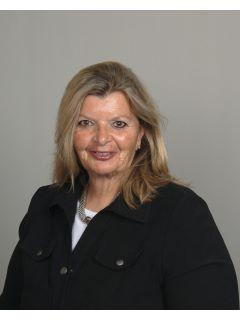  Marianthe Weese of The Russo Team Photo