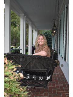  Nicole Carroll Photo