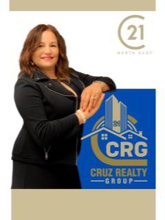  Elizabeth Cruz of Cruz Realty Group Photo