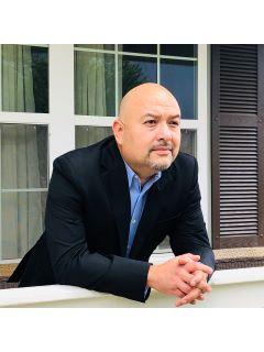  Roberto Sanchez of The Roberto Sanchez Team Photo