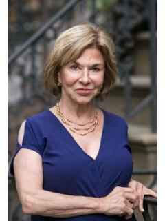  Claire Di Meola Photo