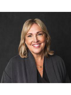  Leslie Flugstad Photo