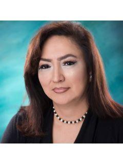  Araceli Mercado of The Araceli Mercado Team Photo