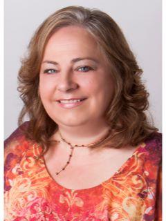  Julie Chrisman Photo