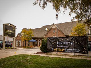 CENTURY 21 Professionals photo