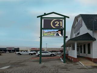 CENTURY 21 Integra photo