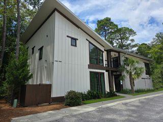 CENTURY 21 Integra photo