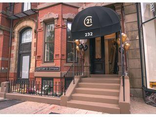 CENTURY 21 Cityside photo