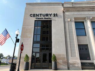 CENTURY 21 Classic Realty photo