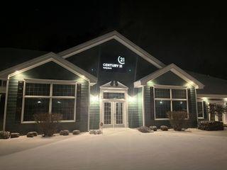 CENTURY 21 Realty North photo