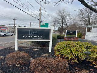 CENTURY 21 Custom Home Realty photo