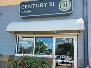 CENTURY 21 Circle photo