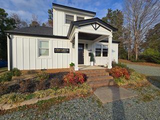 CENTURY 21 Southern Lifestyles photo