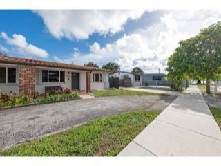 Property in Miami, FL 33144 thumbnail 2