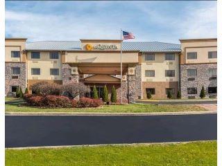 Property in Fairborn, CA thumbnail 6