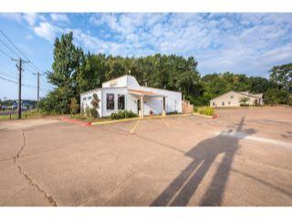 Property in Nacogdoches, TX thumbnail 1