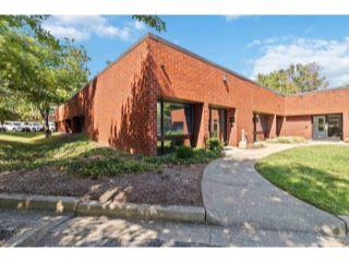 Property in Lexington, KY thumbnail 1