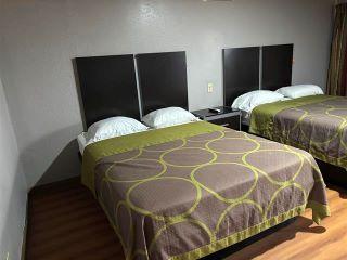 Property in Lake Charles, LA 70601 thumbnail 2