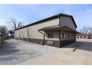 Property in Mattoon, IL 61938 thumbnail 2
