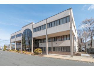 Property in North Brunswick, NJ thumbnail 2