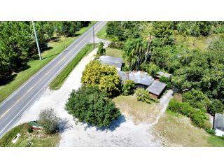 Property in Groveland, FL 34736 thumbnail 2