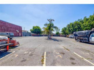 Property in Los Angeles,, CA 90001 thumbnail 2