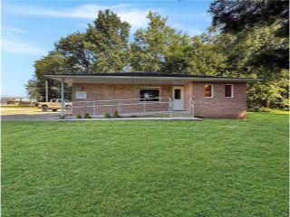 Property in Casey, IL 62420 thumbnail 0