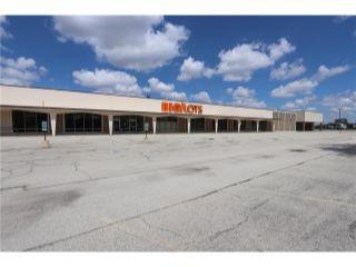 Property in Mattoon, IL 61938 thumbnail 0