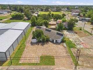 Property in Lake Charles, LA 70601 thumbnail 1