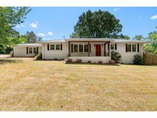 Property in Carrollton, GA thumbnail 1