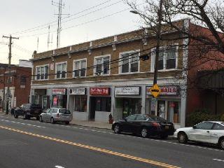 Property in Baldwin, NY thumbnail 3