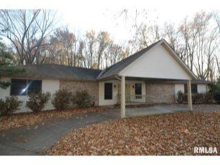 Property in Herrin, IL thumbnail 2