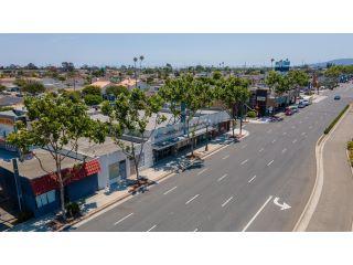 Property in Lawndale, CA thumbnail 6