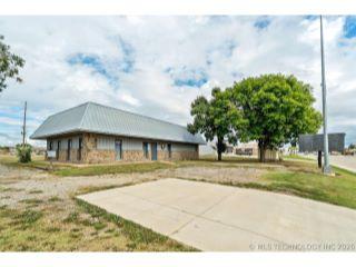 Property in Cushing, OK 74023 thumbnail 0