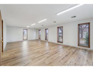 Property in Cushing, OK 74023 thumbnail 2