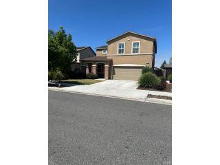 Property in Visalia, CA thumbnail 3