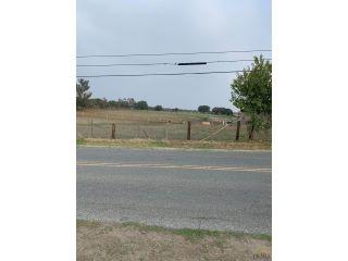 Property in Terra Bella, CA thumbnail 6