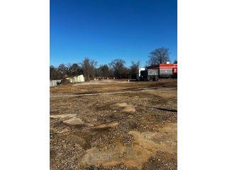 Property in Shreveport, LA thumbnail 2