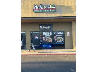 Property in Bakersfield, CA thumbnail 3