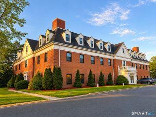 Property in Wethersfield, CT thumbnail 3