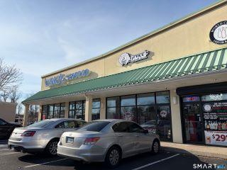 Property in North Haven, CT 06473 thumbnail 2