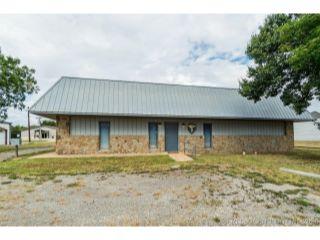 Property in Cushing, OK 74023 thumbnail 1