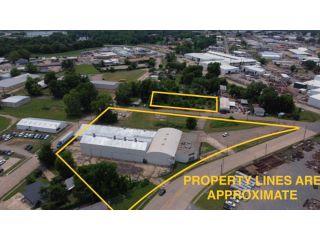 Property in Shreveport, LA thumbnail 3