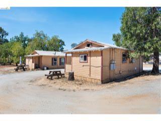 Property in Sonora, CA 95370 thumbnail 2