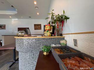 Property in Ridgefield, CT 06877 thumbnail 2
