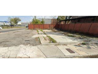 Property in Jacksonville, FL 32204 thumbnail 2