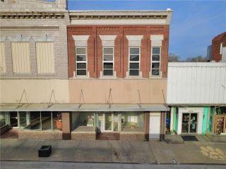 Property in Trenton, MO thumbnail 1