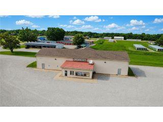 Property in Trenton, MO 64683 thumbnail 0